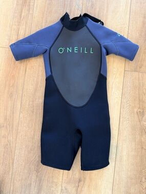 O’Neil kids short wet suit